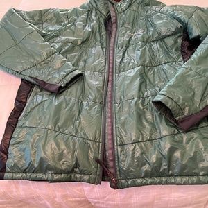 Mont-Bell Featherweight Parka, XL, Green and black